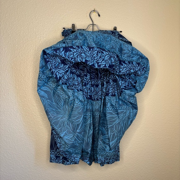 Hawaiian Traditional Hula Skirt Aloha Fabrics - Picture 2 of 3